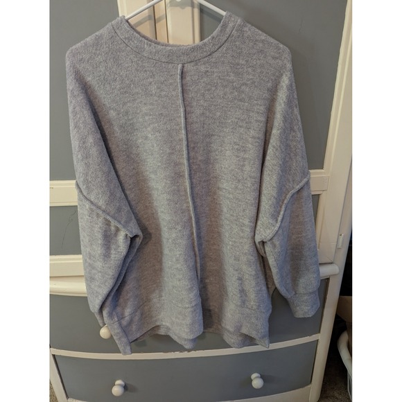 Zenana Outfitters Sweaters - Zenana Women Oversized Crew Neck Sweater Gray Exposed Seam Pullover S/M